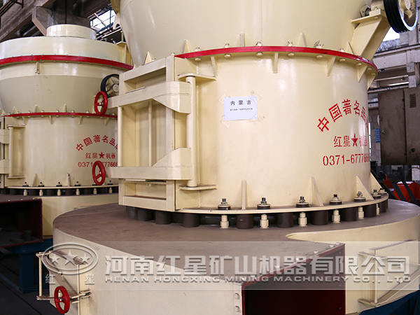 硅質(zhì)巖雷蒙磨粉機 硅質(zhì)巖雷蒙磨粉機