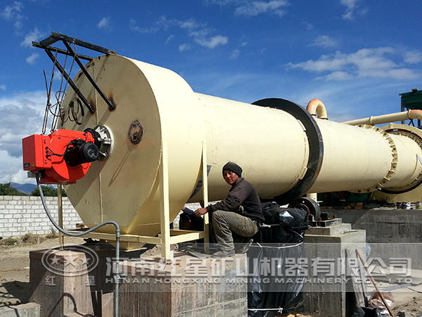 石英石選礦提純工藝現(xiàn)場(chǎng) 石英石選礦提純工藝現(xiàn)場(chǎng)