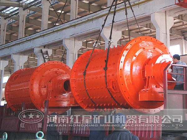 球磨機發(fā)貨 球磨機發(fā)貨