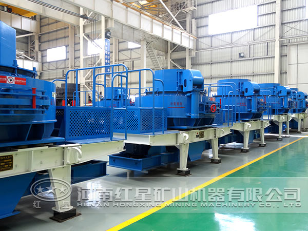 制砂機(jī)生產(chǎn)車(chē)間 制砂機(jī)生產(chǎn)車(chē)間