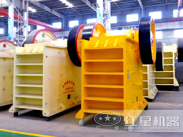顎式粉碎機(jī) 顎式粉碎機(jī)