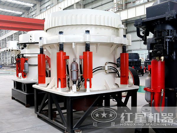 圓錐式碎石機(jī) 圓錐式碎石機(jī)