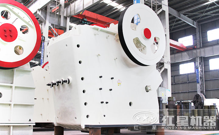 CI系列歐版顎式破碎機(jī) CI系列歐版顎式破碎機(jī)