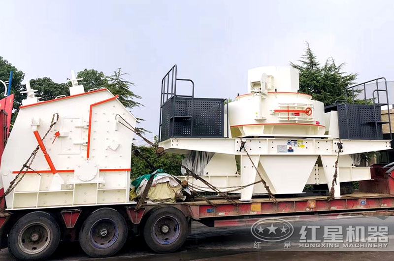 石料生產(chǎn)線發(fā)貨現(xiàn)場(chǎng)