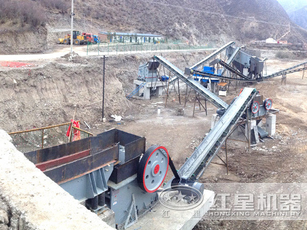 建筑石打石制砂機(jī)生產(chǎn)現(xiàn)場 建筑石打石制砂機(jī)生產(chǎn)現(xiàn)場