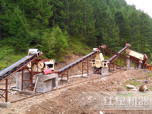 制砂生產(chǎn)線作業(yè)現(xiàn)場