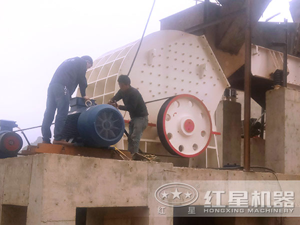 重錘破安裝、調(diào)試現(xiàn)場