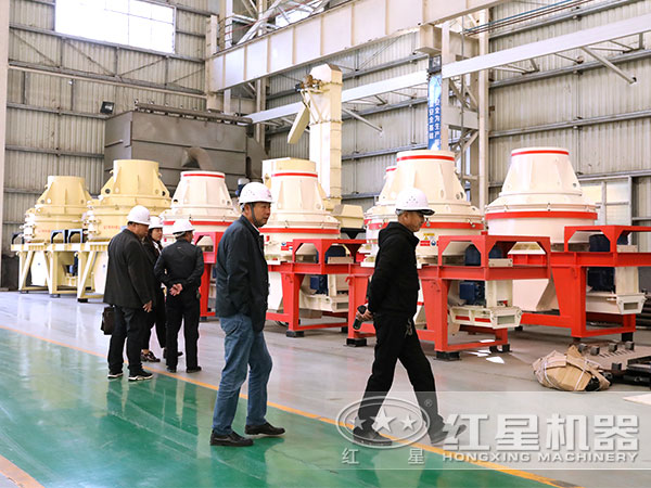 制砂機生產(chǎn)車間 制砂機生產(chǎn)車間