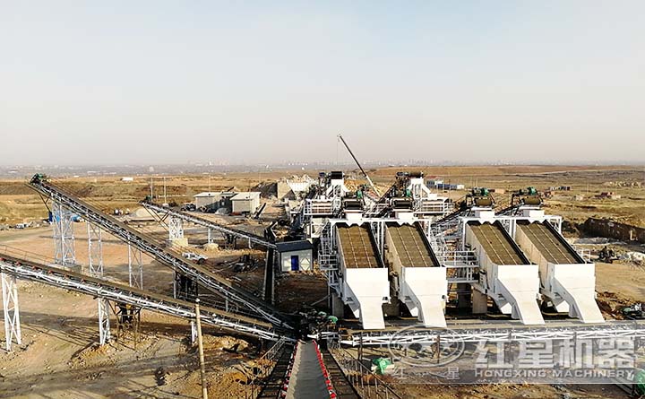 石子篩分機(jī)客戶現(xiàn)場(chǎng) 石子篩分機(jī)客戶現(xiàn)場(chǎng)