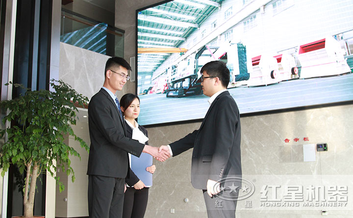 紅星隨時(shí)恭候您的到來 紅星隨時(shí)恭候您的到來