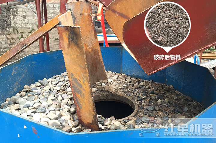 制砂生產(chǎn)線作業(yè)現(xiàn)場 制砂生產(chǎn)線作業(yè)現(xiàn)場