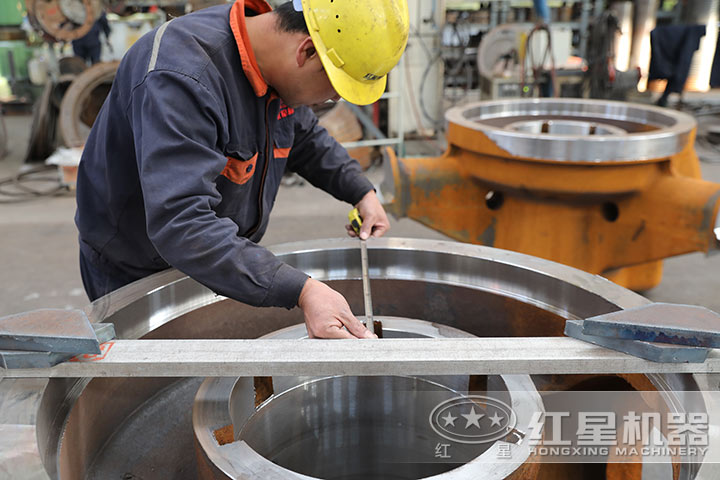 嚴(yán)格控制，保證品質(zhì)