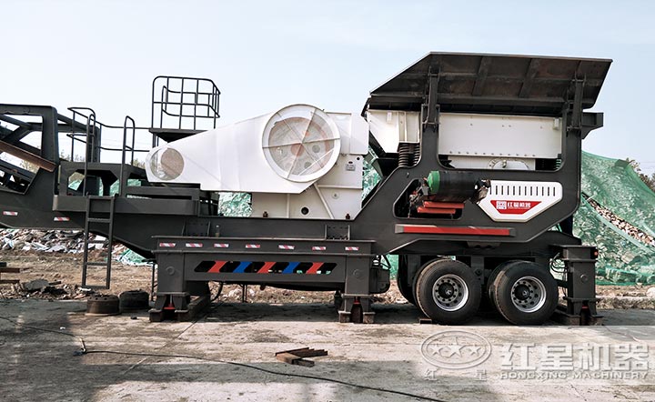 廊坊車(chē)載移動(dòng)顎式碎石機(jī)客戶現(xiàn)場(chǎng) 廊坊車(chē)載移動(dòng)顎式碎石機(jī)客戶現(xiàn)場(chǎng)