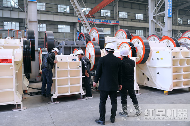 來(lái)廠參觀顎破的客戶