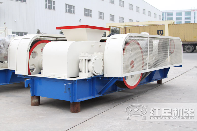 對輥式制砂機(jī) 對輥式制砂機(jī)