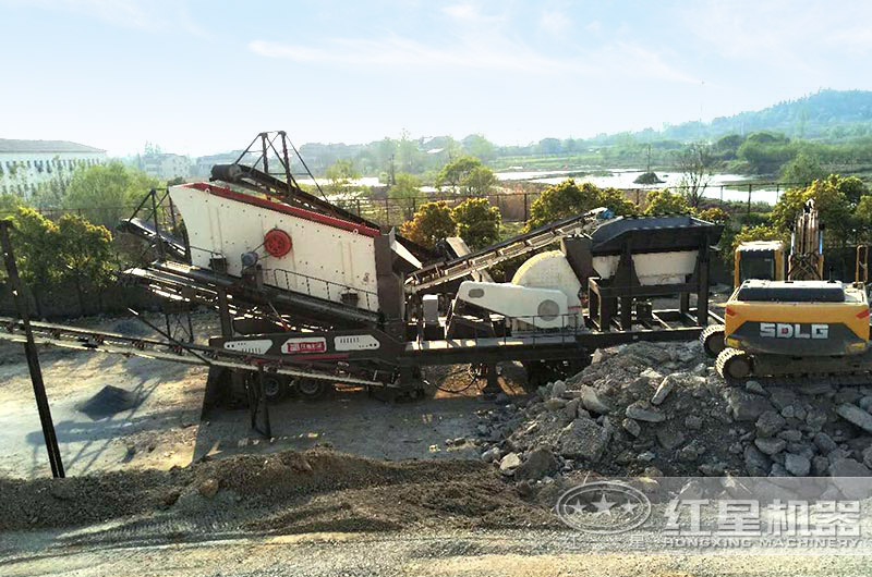 馬鞍山移動(dòng)錘破生產(chǎn)現(xiàn)場(chǎng) 馬鞍山移動(dòng)錘破生產(chǎn)現(xiàn)場(chǎng)